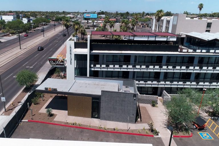 ARRIVE Hotel in Phoenix, view 5 of 12