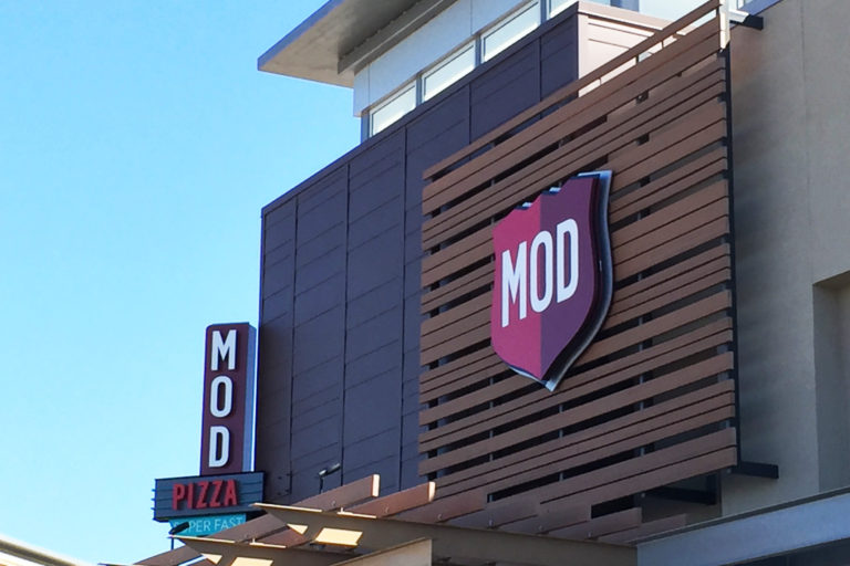 Exterior of MOD Pizza Queen Creek